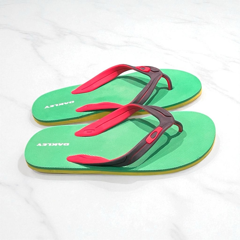 Oakley Standard Men’s Vibrant Black/Green and Red Sandals